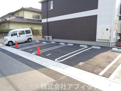 【駐車場】 | イーグルコート