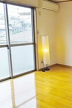 ハイツ大瓦の居間・リビング