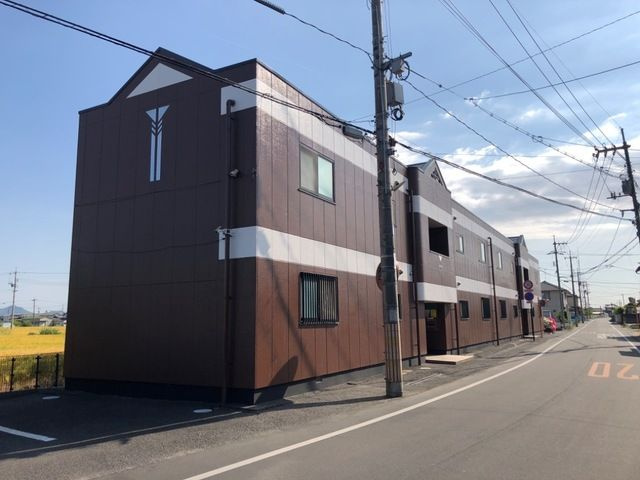 ロイヤルハイツ藤田の外観