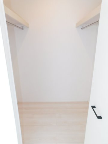 北名古屋市六ツ師宮西の新築一戸建の収納|◇ウォークインクローゼット◇　　季節の荷物や洋服などが大容量収納できます！