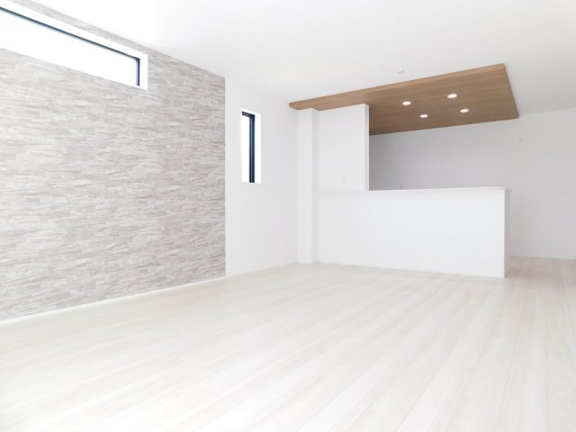 北名古屋市六ツ師宮西の新築一戸建の居間・リビング|◇リビング◇　　南面で明るいリビング約１７．０帖　会話が弾む対面キッチン♪