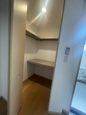 EXAROKKOの内装|明るい室内です