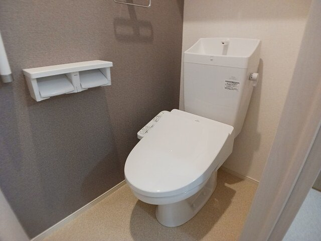 ユニゾンⅢのトイレ|ゆったりとした空間のトイレです