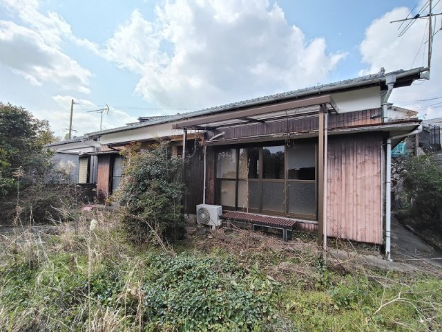 松瀬町平家建て