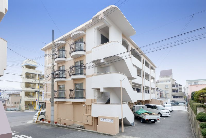 向陽センタービル