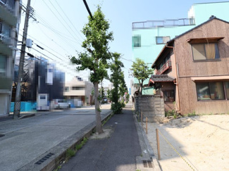 【前面道路含む現地写真】 | 岡崎市松本町1丁目土地