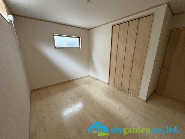 藤沢市大鋸　新築戸建　全３棟B号棟の洋室|使い勝手のいい洋室です