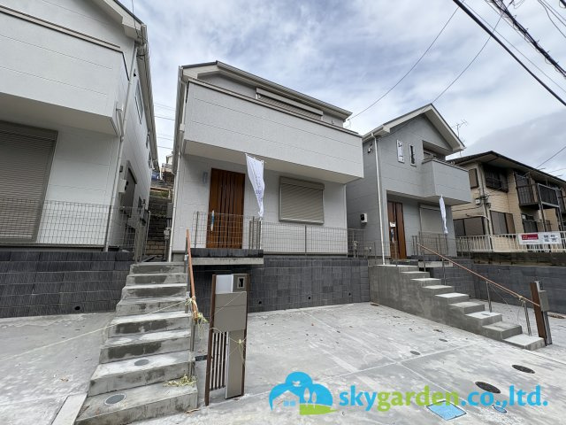 藤沢市大鋸　新築戸建　全３棟B号棟