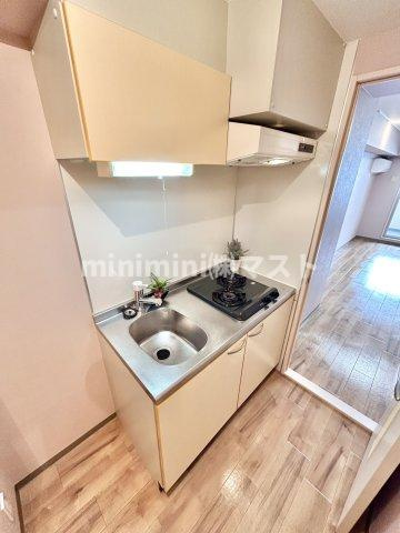 フォレスト梅田西のキッチン|※別号室参考写真