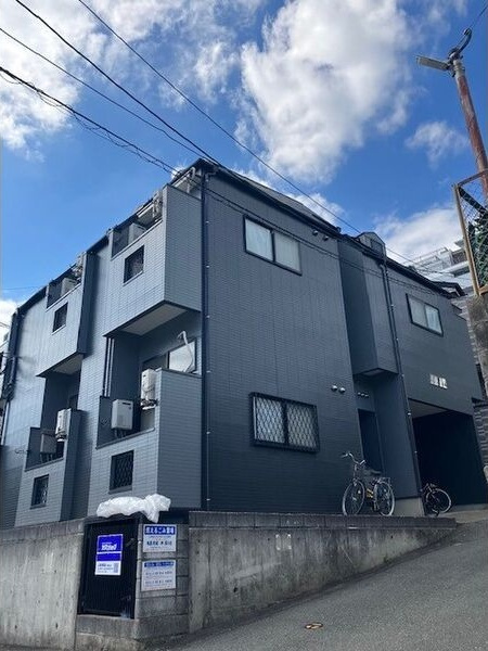 ソレーユ大橋のエントランス