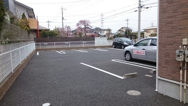 クラールマルガレーテの駐車場|カースペースがあります