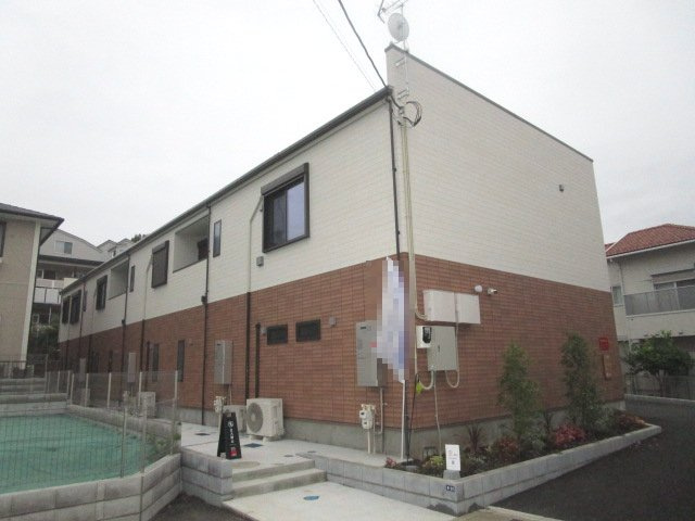 横浜市港北区大曽根台の倉庫