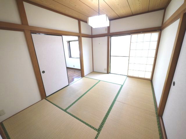茂原市粟生野　平屋中古戸建の和室|内装リフォーム済み令和8年5月  3DK平屋　公道角地  軽自動車は3台可能 閑静な分譲地内