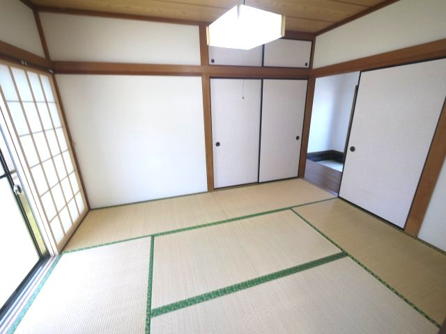 茂原市粟生野　平屋中古戸建の和室|内装リフォーム済み令和8年5月  3DK平屋　公道角地  軽自動車は3台可能 閑静な分譲地内