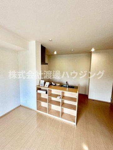 コーポラスツツミE棟の収納