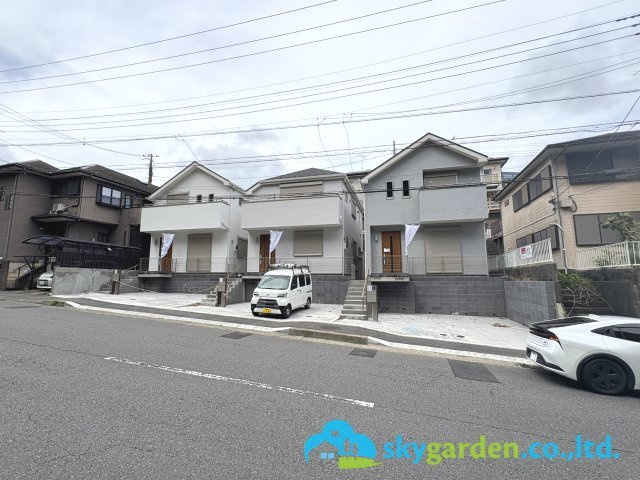 藤沢市大鋸　新築戸建　全３棟C号棟の前面道路含む現地写真|前面道路含む現地写真です