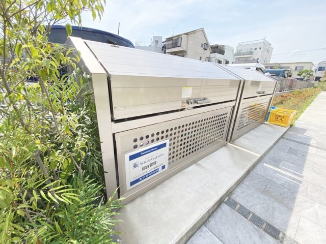 ビューノシャンテ上小岩のその他共用部分|敷地内ゴミ置き場です☆
