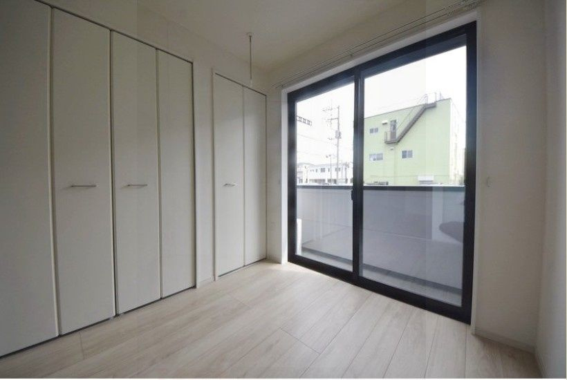  KEIAI RESIDENCE 西大宮Ⅱの居間・リビング|同施工別物件