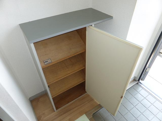 メゾン　ド　デューの収納