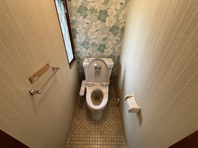 小牧市大字久保一色　中古戸建のトイレ|2Fトイレです☆