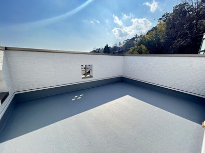 【バルコニー】 | 苦楽園四番町中古戸建 | バルコニーがあります