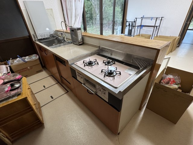 安来市広瀬町西比田　中古住宅のキッチン