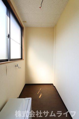 【内装】 | フローラル相田