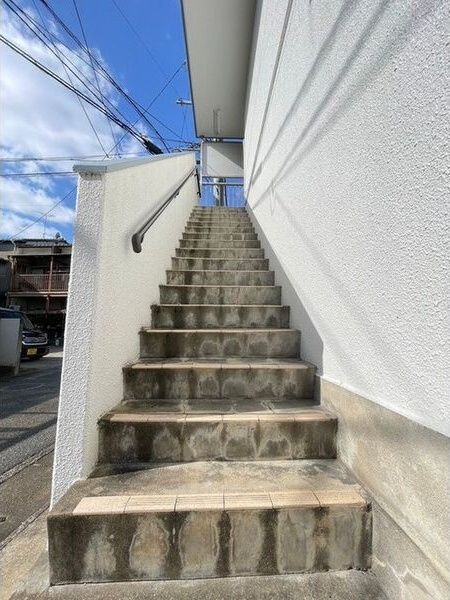 コーポマキのロビー