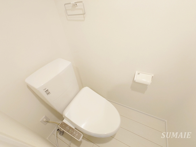 ever　Crest赤羽のトイレ|温水洗浄機能付きトイレです☆