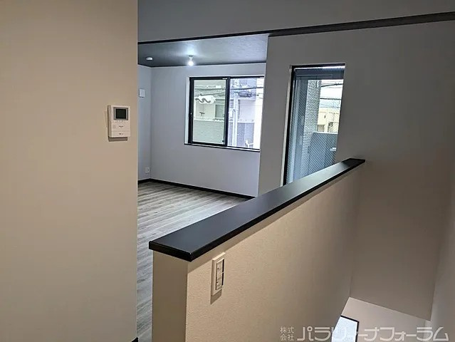 ティエール鳴尾の居間・リビング