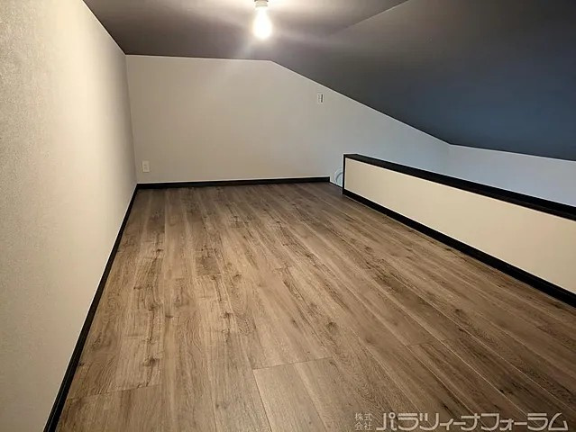 ティエール鳴尾の居間・リビング