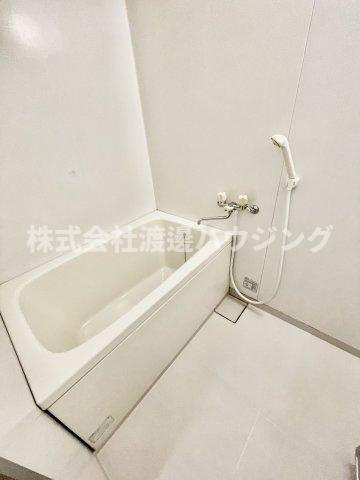 ハイツサンロイヤルの浴室