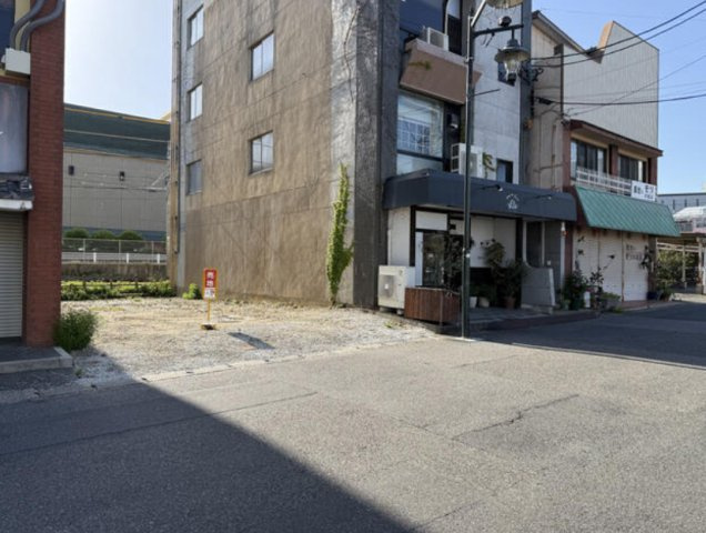半田市泉町　売り土地の外観