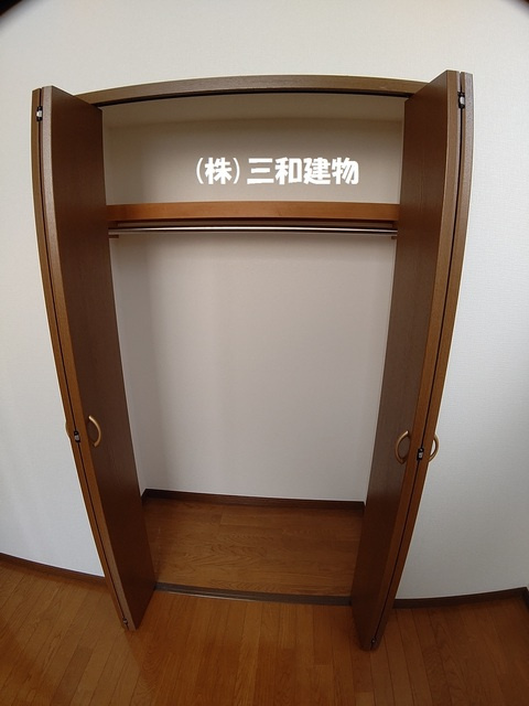 板橋区成増２丁目のアパートの収納