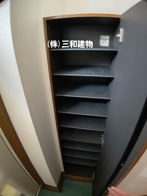 板橋区成増２丁目のアパートの玄関