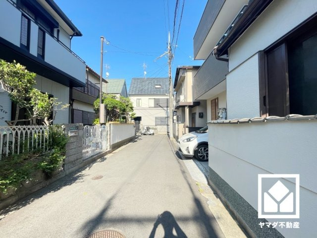 西宮市丸橋町の前面道路含む現地写真