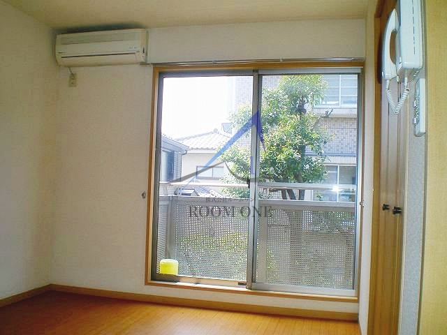 シャルマン吉祥寺 の居間・リビング|洋室のお部屋です。