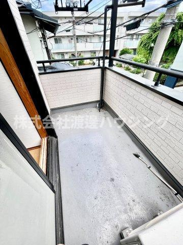 箕面半町一戸建のバルコニー