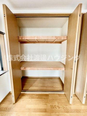 箕面半町一戸建の収納