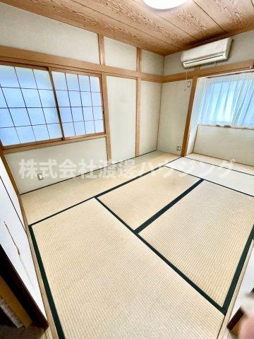 箕面半町一戸建の内装