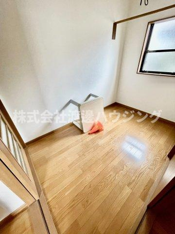 箕面半町一戸建の内装