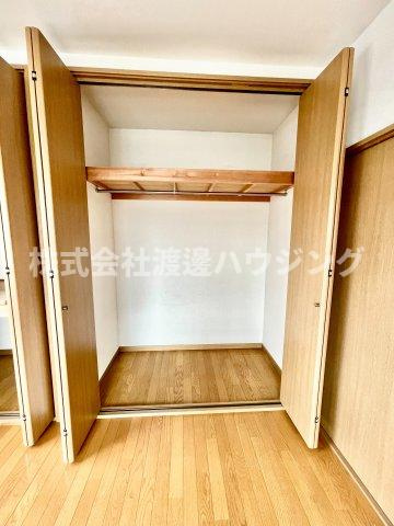 箕面半町一戸建の収納