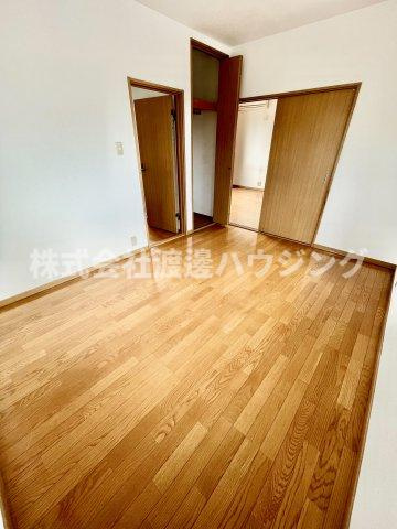 箕面半町一戸建の収納
