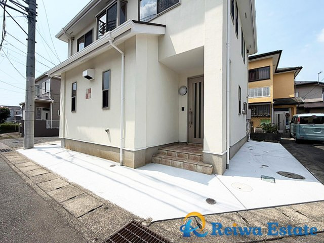 中古戸建　茅ヶ崎市円蔵の駐車場