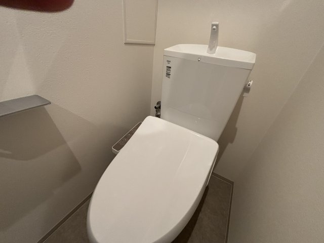 世田谷区桜丘２丁目の賃貸マンションのトイレ