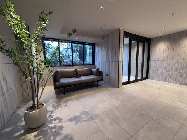 世田谷区桜丘２丁目の賃貸マンションのロビー