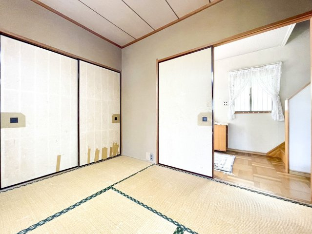 日の出町平井中古戸建の和室