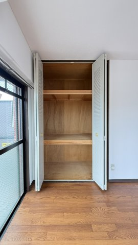 ロマネスク六甲の収納