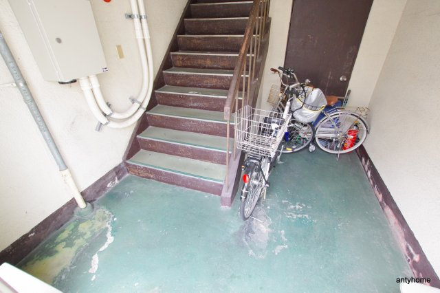 第一源氏之荘　仲介手数料無料のロビー