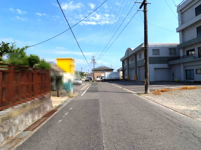 【前面道路含む現地写真】の画像